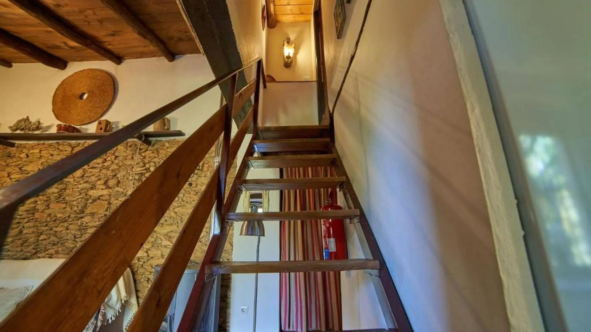 Holiday home Navalgatos Villa Fuenteheridos Spain